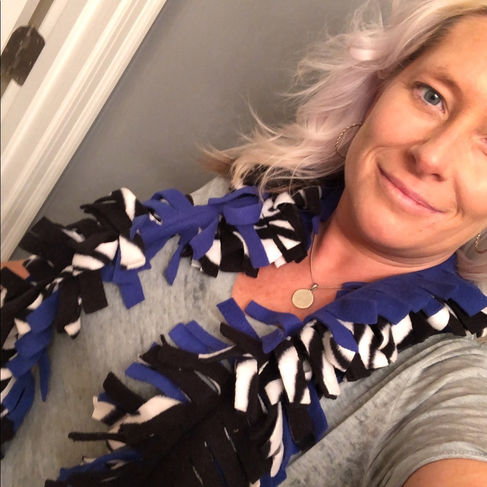 Handmade Blue/White/Black Scarf